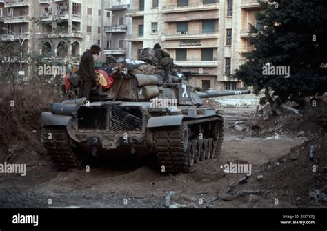 Lebanonwar 1982 beirut hi-res stock photography and images - Alamy