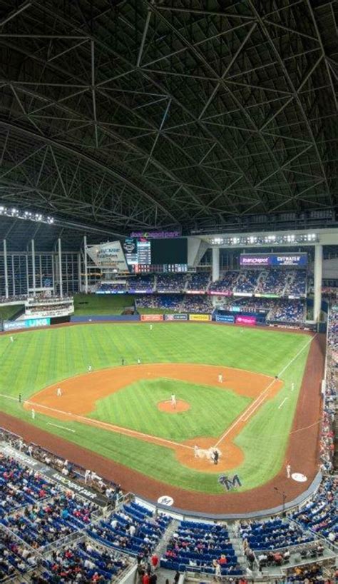 Miami Marlins Tickets - 2022 Marlins Games | SeatGeek