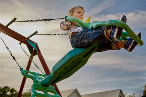 11 Simple DIY Backyard Playground Ideas | The Budsies Blog