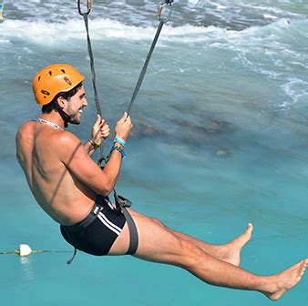 Zip Line in Isla Mujeres | Garrafon Park