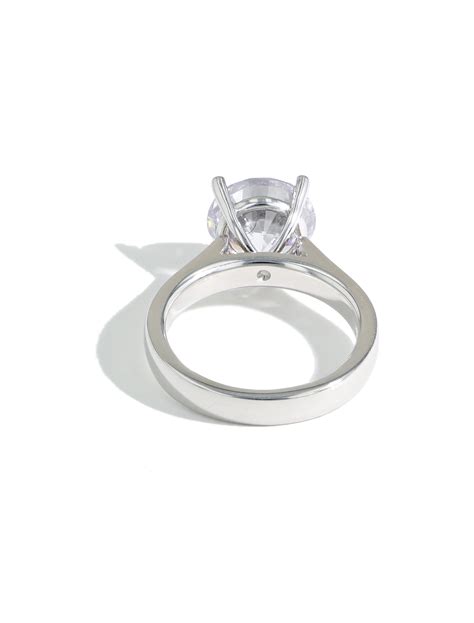 The Round Solitaire Platinum Engagement Ring Setting