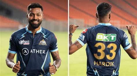 IPL 2022: Gujarat Titans Launch Their Jersey at Narendra Modi Stadium