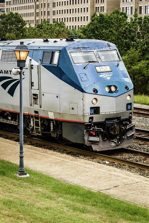 Amtrak GE Genesis P42DC Locomotive No 152, Union Station, Alexandria ...