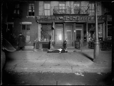 Macabre crime scene photos document the murder mysteries of violent 1910s New York - Mirror Online