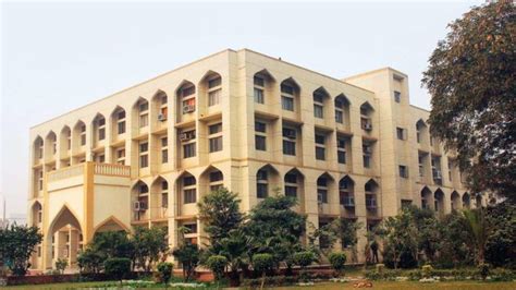 Jamia Millia Islamia extends application form date for university ...