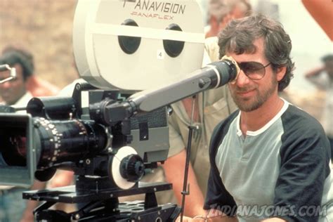 Steven Spielberg, behind the scenes of Indiana Jones and the Temple of Doom [1984]. | Steven ...