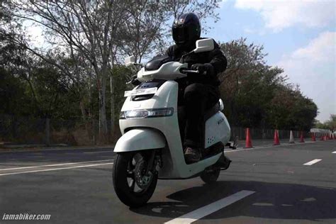 TVS iQube electric scooter review | IAMABIKER - Everything Motorcycle!