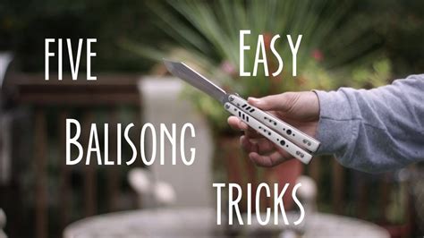 5 Easy Balisong Tricks - YouTube