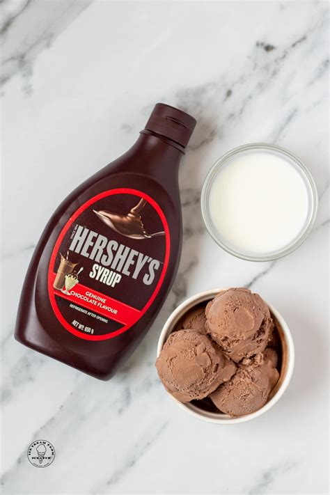 Hershey's Milkshake - Ice Cream From Scratch