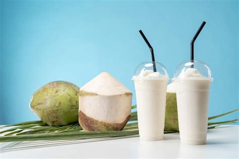 Premium Photo | A glass of sweet coconut water coconut fragrance