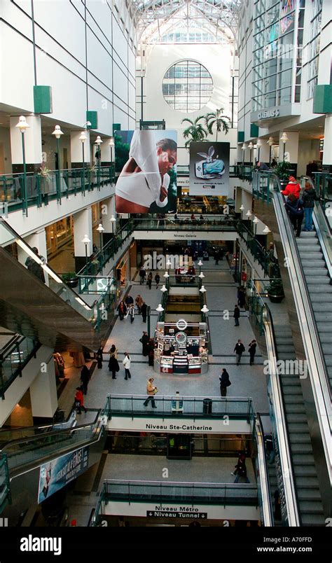 Montreal underground shopping hi-res stock photography and images - Alamy