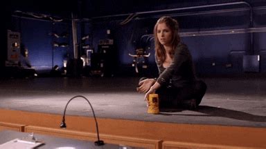 Anna Kendrick Cups GIF - Find & Share on GIPHY