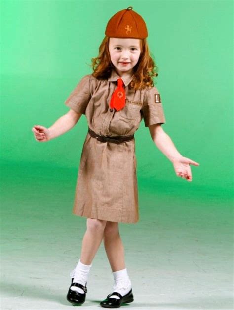 Alison Wayman wears a Brownie uniform | Girl scout uniform, Girl scouts ...