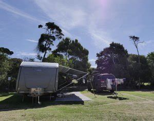 BRIDPORT SEASIDE CARAVAN PARK- TASMANIA | Trip In A Van