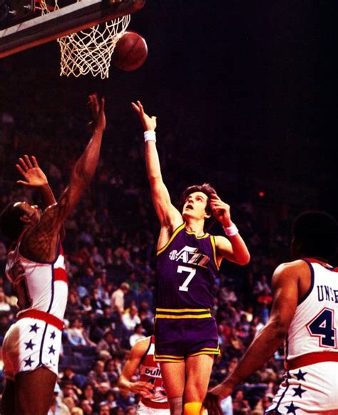 17 Best images about "PISTOL" PETE MARAVICH !!....MY CO-FAVORITE PLAYER EVER on Pinterest ...