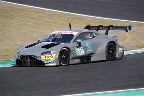 First images of the Aston Martin Vantage DTM race car – TouringCarTimes