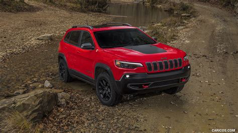 Jeep Cherokee | 2019MY Trailhawk | Off-Road