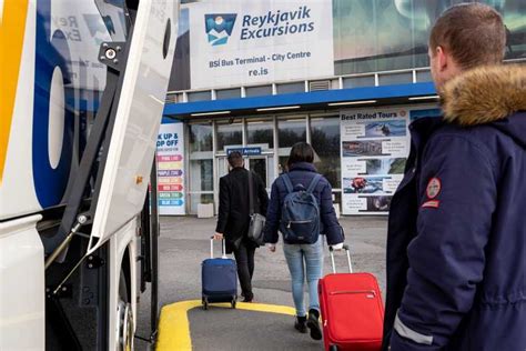 Keflavik Airport (KEF): Bus Transfer to/from Reykjavik | GetYourGuide