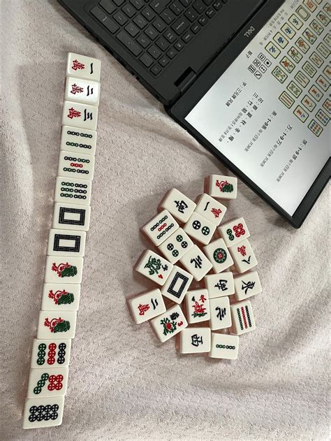 Traditional Chinese Game – Mahjong – The Edge