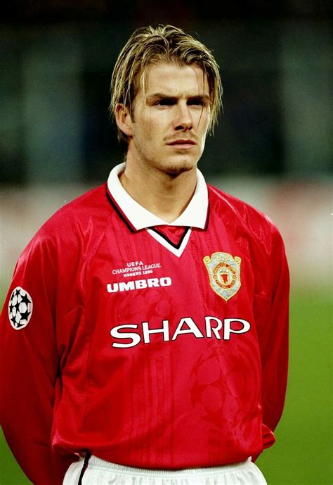 David Beckham | David beckham manchester united, David beckham football ...