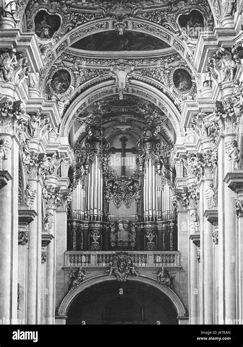 Passau cathedral Black and White Stock Photos & Images - Alamy