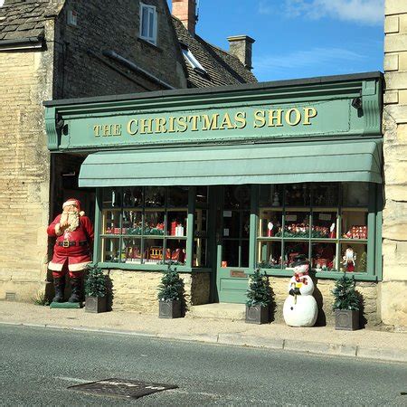 The Christmas Shop (Lechlade) - 2020 All You Need to Know Before You Go (with Photos) - Lechlade ...