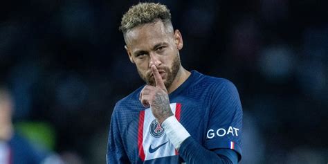 Mágoa na seleção e em Paris: Neymar fala sobre saída do PSG