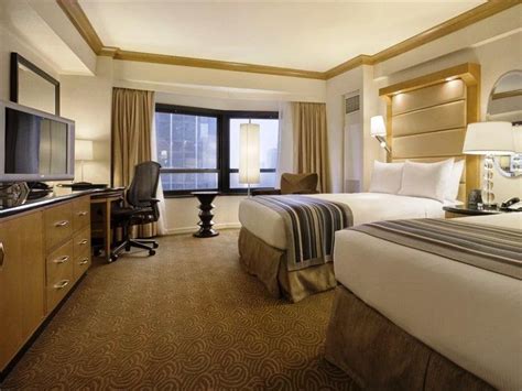 New York Hilton Midtown Hotel - Room Deals, Reviews & Photos (New York ...