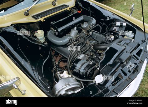 Rover 3500 P6. 3528cc V8 Stock Photo - Alamy