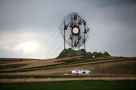 Guide to the Enchanted Highway in North Dakota