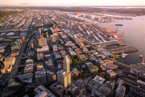 Premium Photo | View of downtown seattle skyline