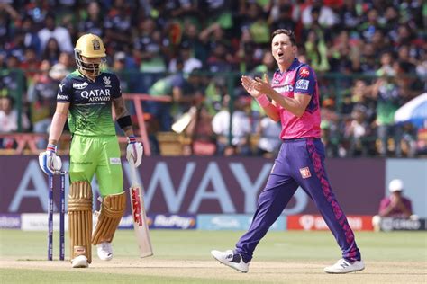 Trent Boult celebrates after snagging Virat Kohli for a golden duck ...