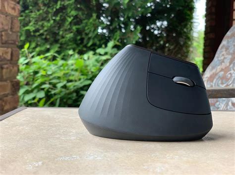 Best Vertical Mouse for Carpal Tunnel 2021 | Windows Central