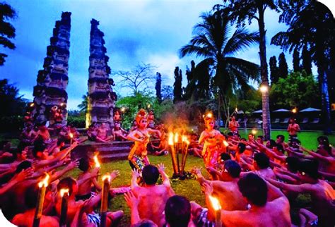 Gambar 1. Salah satu kebudayaan Bali, yakni Tari Kecak 3 | Download ...