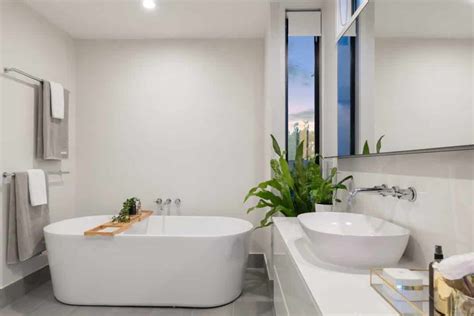 15 Best Acrylic Bathtub | Reviews + Guide