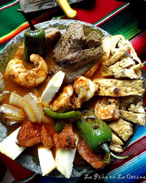 Molcajete For Two! Molcajete Mixto! - La Piña en la Cocina