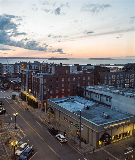 Everett Hotels | Hotel Indigo® Seattle Everett Waterfront Photo Gallery