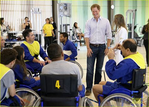 Prince Harry's Smile Brigthens The Day at a Brazilian Hospital!: Photo ...