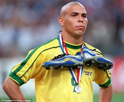 What really happened to Ronaldo at France '98? | Daily Mail Online