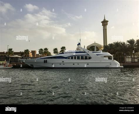 Luxury yacht in Dubai, UAE Stock Photo - Alamy