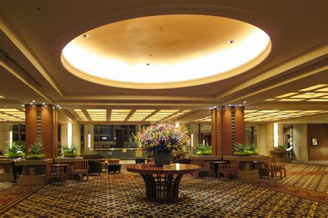 File:Imperial Hotel Osaka 2F lobby 20120630-001.jpg - Wikimedia Commons