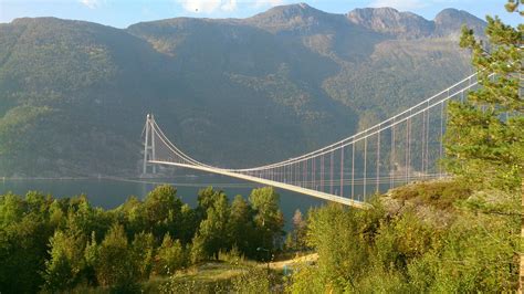 Hardanger bridge, Norway [3175x1785] [OC] : InfrastructurePorn