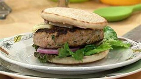 Turkey Meatloaf Burgers | Recipe - Rachael Ray Show