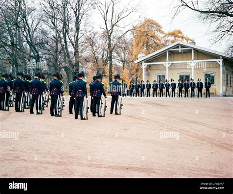 Royal Guards, The Royal Palace, Oslo, Norway Stock Photo - Alamy