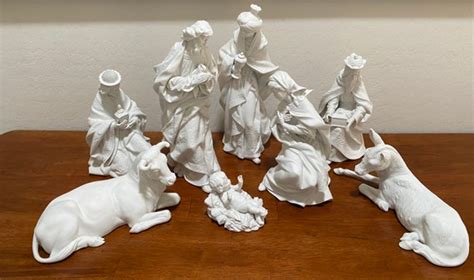 Lladro Figurines Rare Nativity Set 8 Pieces White W/ Boxes | Etsy