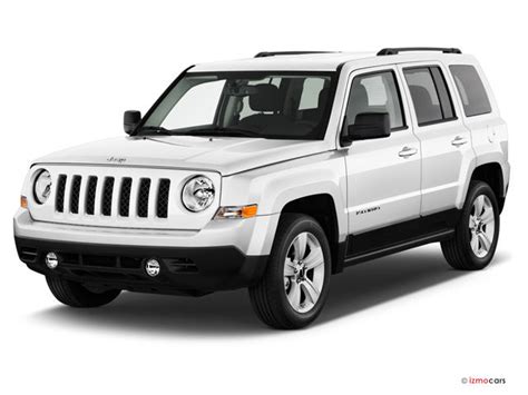 2017 Jeep Patriot Interior, Cargo Space & Seating | U.S. News