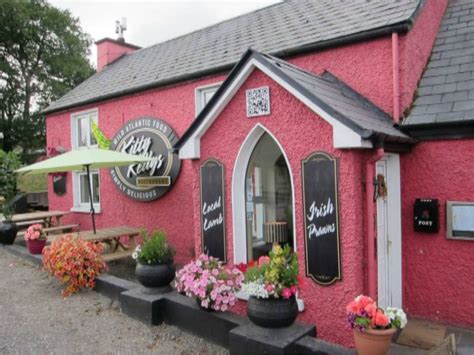 Kitty Kelly's: A Charming Farmhouse And Restaurant In Donegal Ireland - Always5Star