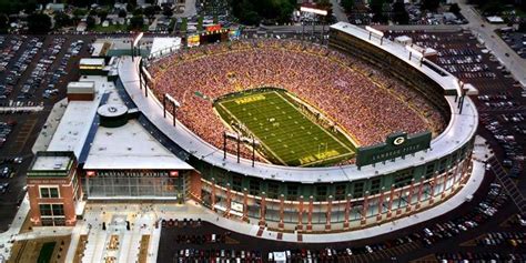 Lambeau Field | Travel Wisconsin | Lambeau field, Wisconsin travel, Field