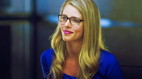 Felicity Smoak - Arrow Wallpaper (37682709) - Fanpop