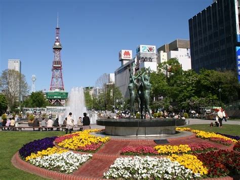 Odori Park | Sapporo | Japan Deluxe Tours